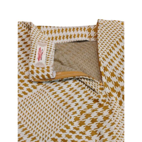 NWT Altar'd State Mini Skirt Geo Print High Rise Yellow USA Made Womens Large - Picture 3 of 7